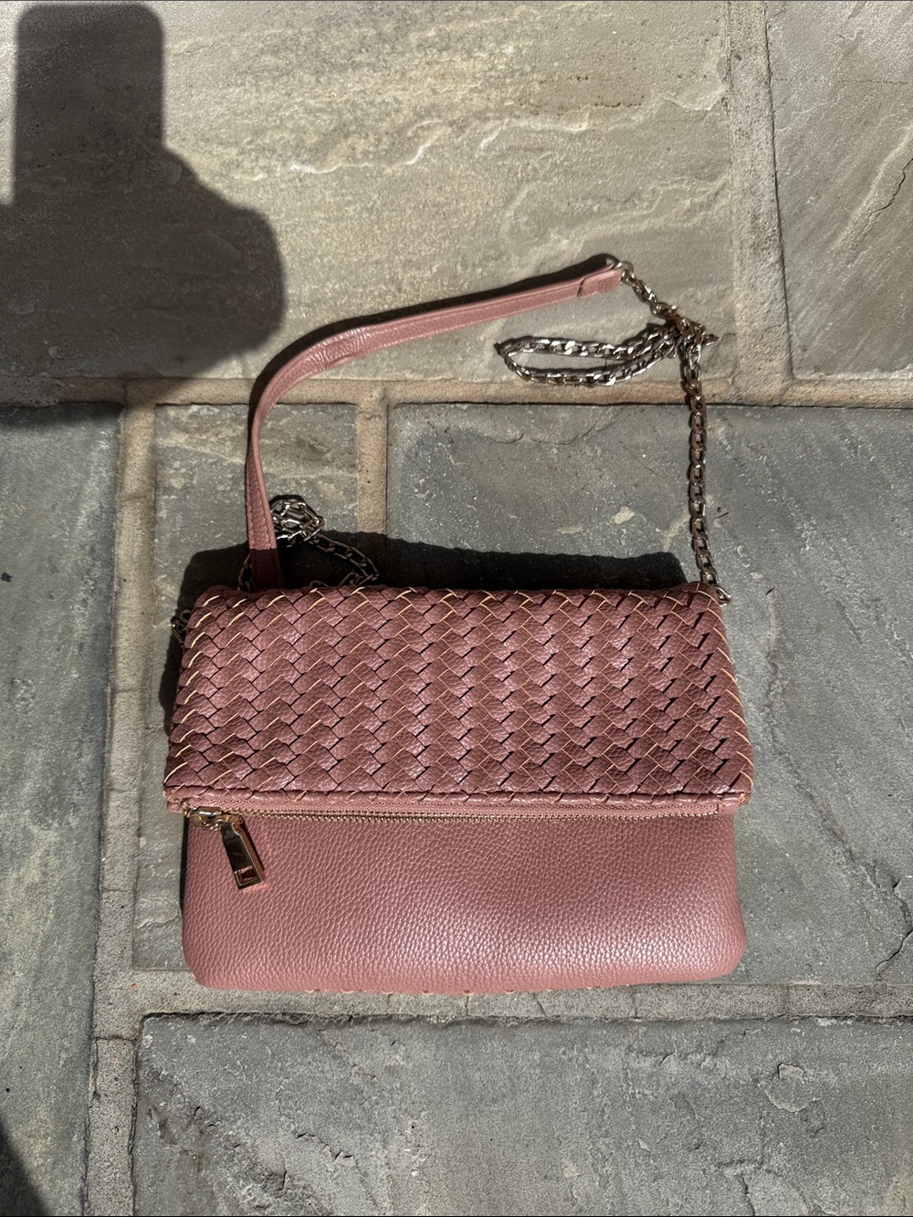 Woven Flap Shoulder Bag in Mauve Pink